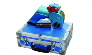 Aluminum-Titanium Drive Hydraulic Wrench