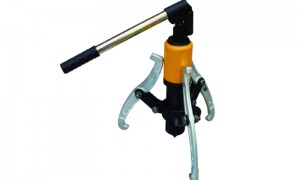 Integral Hydraulic Puller