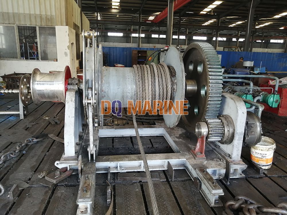 /photo/35T-Hydraulic-diesel-engine-driven-mooring-winch-1.jpg