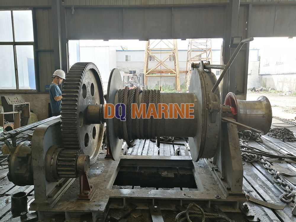 /photo/35T-Hydraulic-diesel-engine-driven-mooring-winch-4.jpg