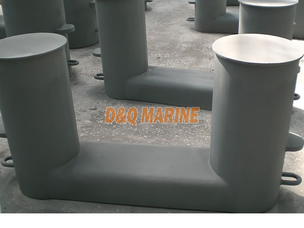 /photo/DIN82607-Standard-Ship-Double-Bollards.jpg