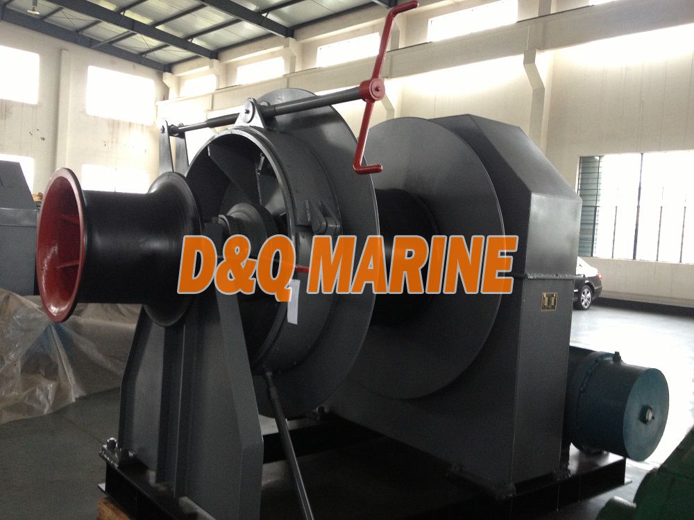 Electric mooring winch with 60kn pull
