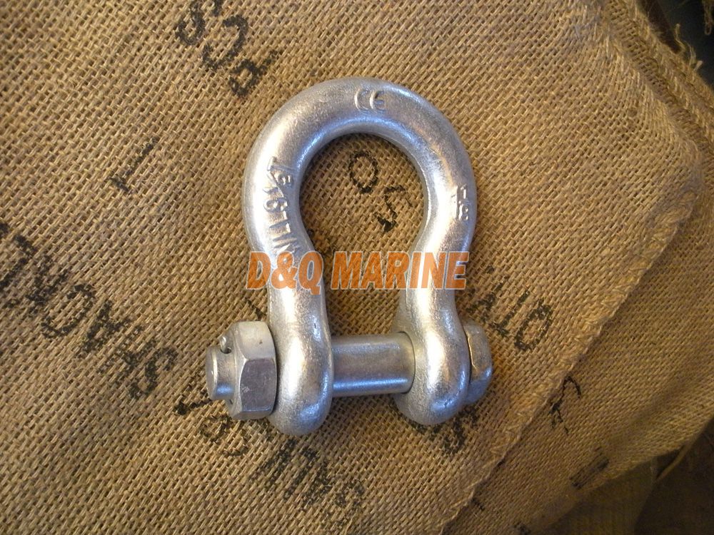 G2130 Bow Shackle with nuts
