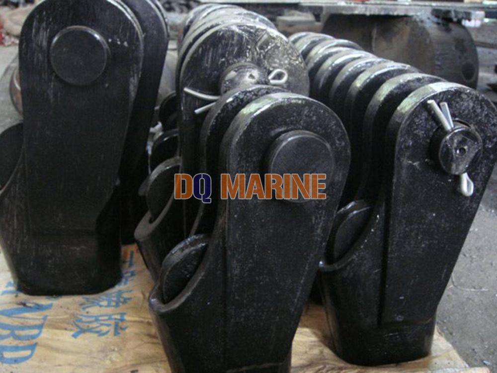 Wedge-Shaped Wire Rope Link