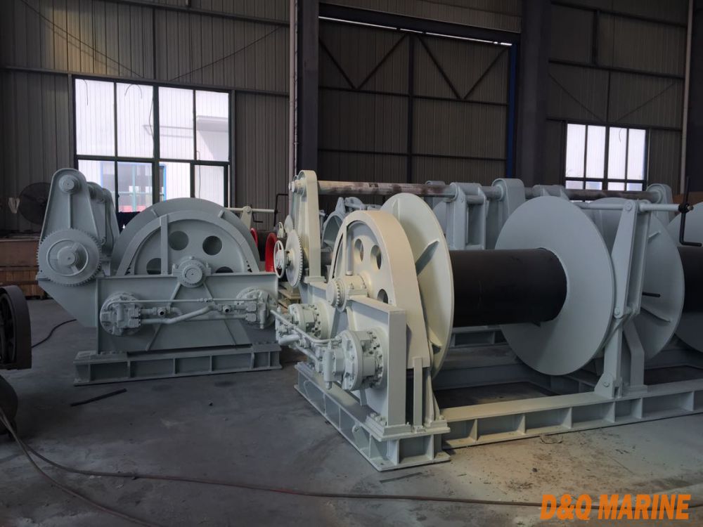 Diesel engine driven mooring winch