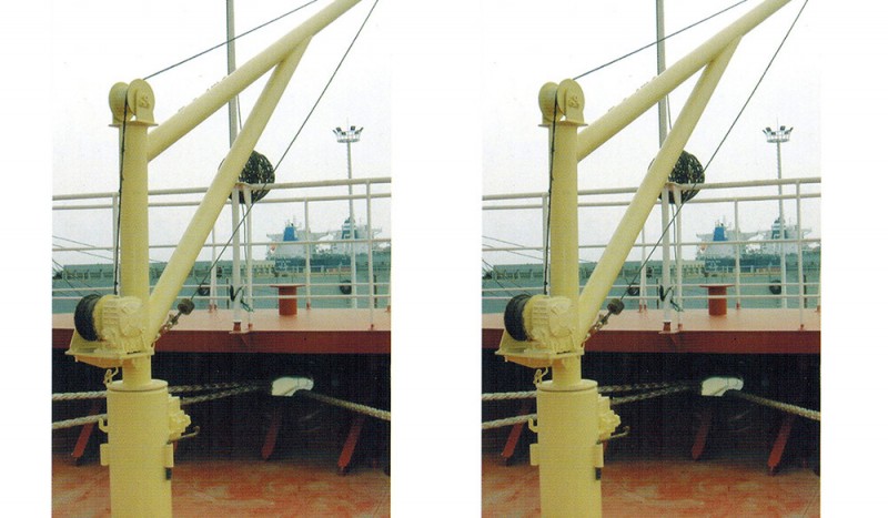 0.5T Manual Davit - Image 1