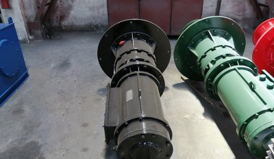 2T Electric capstan thumbnail 2