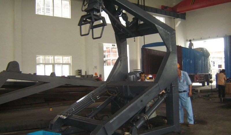 30KN A Frame Davit - Image 1