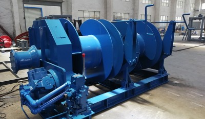 30T Hydraulic Double-drum Mooring Winch thumbnail 1