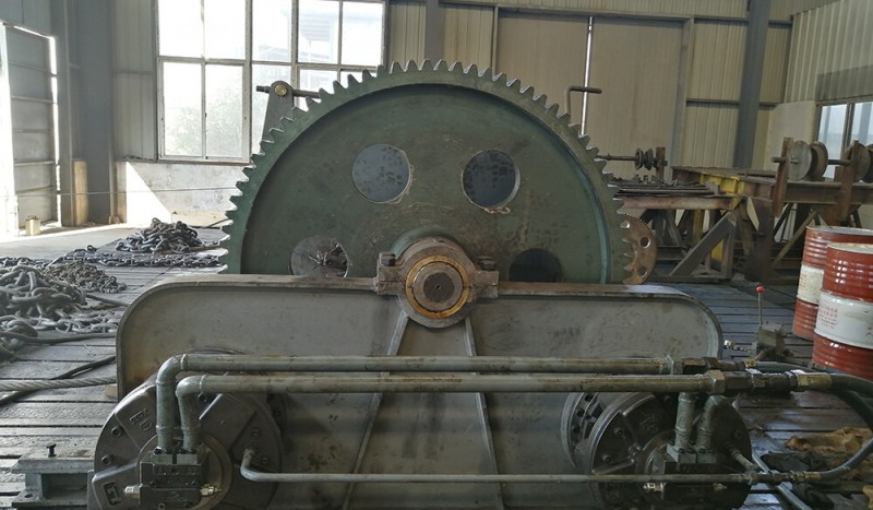 35T Hydraulic diesel engine driven mooring winch - Image 2