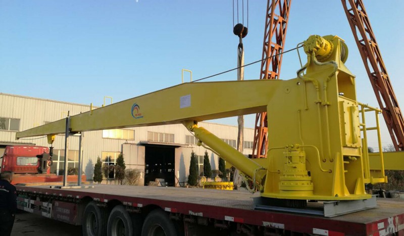 3T Hydraulic Crane - Image 1