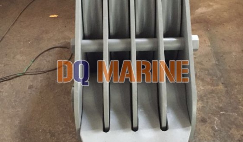 4 Sheaves Steel Cargo Block - Image 1