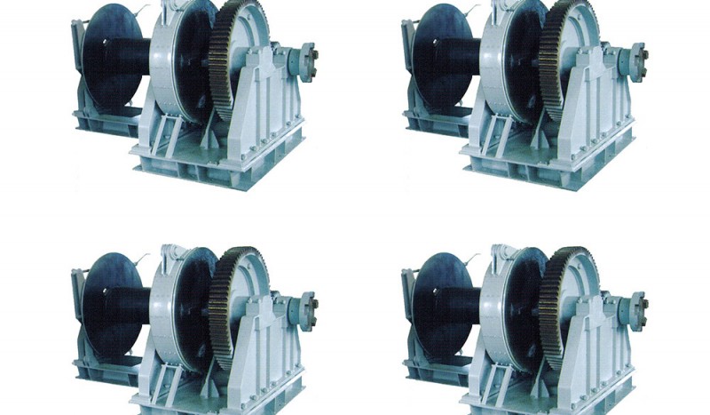 Φ70 single hydraulic combined windlass - Image 1