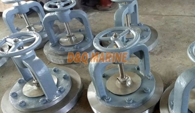 Cast Steel Deck Level Valve thumbnail 1