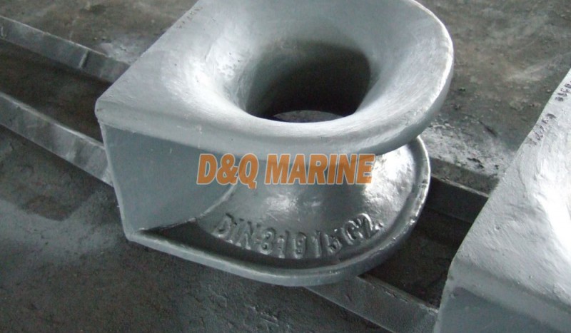 DIN81915 C Type Deck Mounted Mooring Chock - Image 1