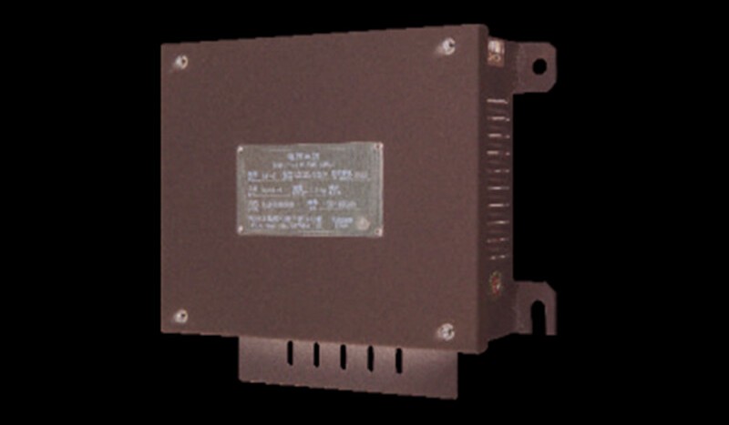 HJX-1G Crew Emergency Call Signal Transfer Box - Image 1