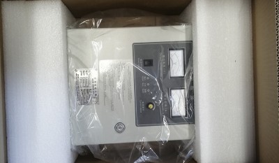 CDHD-60/24 Marine Battery Charger thumbnail 1