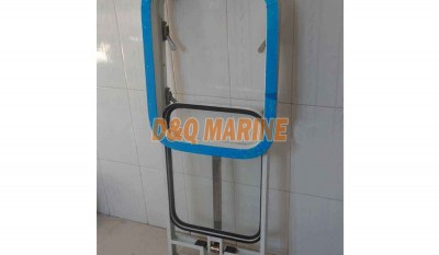 Marine Aluminium Balanced Lift window thumbnail 1