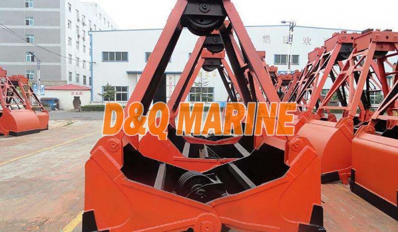 Scissor Grab Bucket - Image 1
