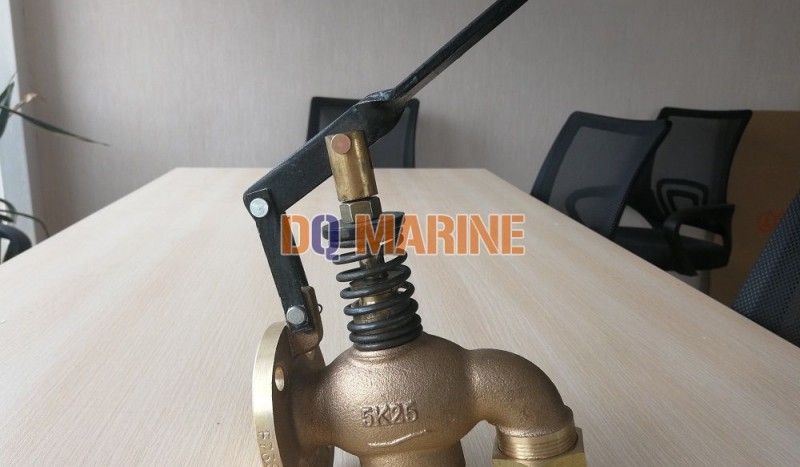 Marine Bronze/Brass Spring Loaded Self-Closing Drain Valve JIS F7398U - Image 1