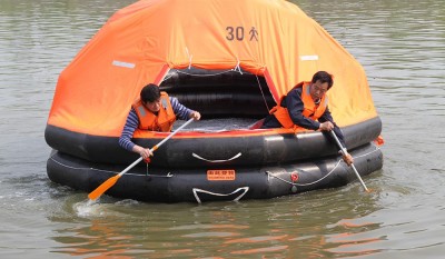 Throw Over Board Inflatable Life Raft thumbnail 1