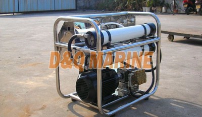 Yatch Sea Water Desalting Equipment 1m3 per day thumbnail 1