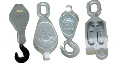 Galvanised Malleable Irom Blocks thumbnail 1