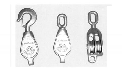 Galvanised Malleable Irom Blocks thumbnail 2