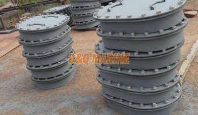 Marine Rising Manhole Cover thumbnail 1