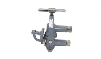 Submersible Plug and Socket thumbnail 1